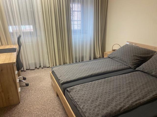 Apartamento Petoefi House